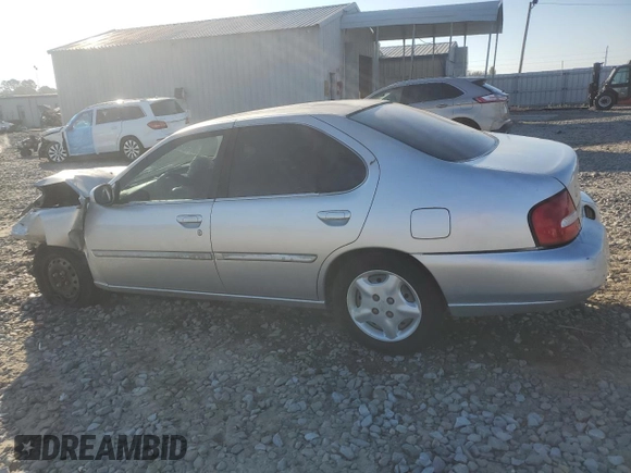 2001 Nissan Altima GXE with VIN 1N4DL01D91C113154, listed as a Copart auction lot 83039044 with 183,087 mi miles and Salvage Title. Bid and sale history available at carsss.com. Image 2.