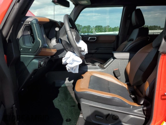 2024 Ford Bronco Outer Banks with VIN 1FMDE8BH3RLB07202, listed as a Copart auction lot 55142595 with 5,822 mi miles and Salvage title. Bid and sale history available at DreamBid. Image 7.