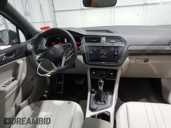 2022 Volkswagen Tiguan SE R-Line Black with VIN 3VV8B7AX3NM105154, listed as a Copart auction lot 58856995 with 76,723 mi miles and Clean title. Bid and sale history available at DreamBid. Image 8.