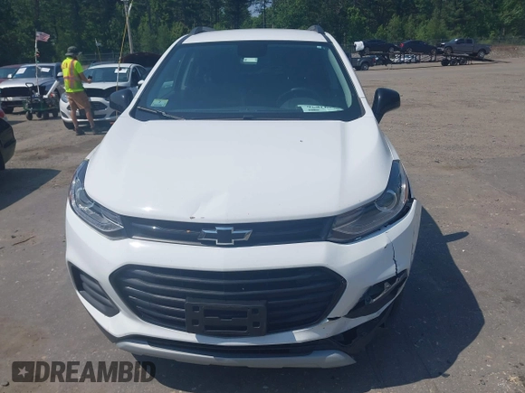 2020 Chevrolet Trax LT with VIN 3GNCJPSB3LL302317, listed as a IAAI auction lot 42492876 with 37,123 mi miles and . Bid and sale history available at DreamBid. Image 6.