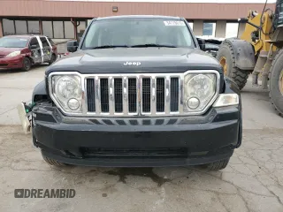 2008 Jeep Liberty Sport z VIN 1J8GN28K68W262608, wystawiony jako Copart lot #54179615 z przebiegiem 116 585 mil mil oraz Szkoda całkowita • Salvage title. Historia ofert i sprzedaży dostępna na DreamBid. Obrazek 5.