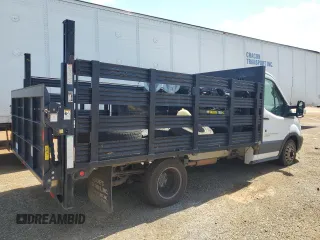 2018 Ford Transit with VIN 1FDRS6ZV7JKB45010, listed as a Copart auction lot 51464695 with 118,697 mi miles and Clean Title. Bid and sale history available at DreamBid. Image 3.