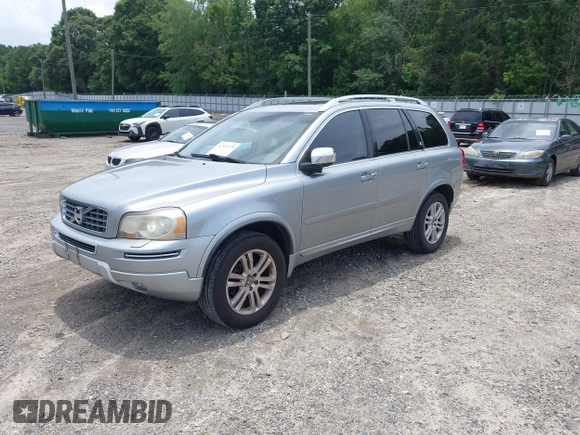 2013 Volvo XC90 Premier Plus z VIN YV4952CY2D1668000, wystawiony jako IAAI lot #42514229 z przebiegiem 173 123 mil mil oraz . Historia ofert i sprzedaży dostępna na DreamBid. Obrazek 2.