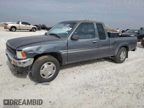 1994 Toyota Pickup z VIN 4TARN93P6RZ299570, wystawiony jako Copart lot #82527794 z przebiegiem 158 824 mil mil oraz Czysty tytuł • Clean title. Historia ofert i sprzedaży dostępna na DreamBid. Obrazek 1.