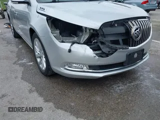 2016 Buick LaCrosse Leather with VIN 1G4GB5G37GF159378, listed as a IAAI auction lot 42001400 with 39,917 mi miles. Bid and sale history available at carsss.com. Image 6.