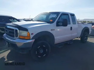 2001 Ford Super Duty F-250 XL with VIN 1FTNX21S61EB04767, listed as a IAAI auction lot 41555822 with 227,951 mi miles. Bid and sale history available at carsss.com. Image 18.