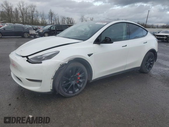 2022 Tesla Model Y Performance with VIN 7SAYGDEFXNF455517, listed as a Copart auction lot 44147905 with 32,210 mi miles and Salvage title. Bid and sale history available at DreamBid. Image 1.