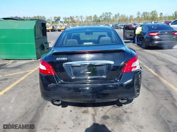 2009 Nissan Maxima 3.5 SV w/Sport Pkg with VIN 1N4AA51E99C838473, listed as a IAAI auction lot 40706438 with 205,087 mi miles. Bid and sale history available at carsss.com. Image 16.