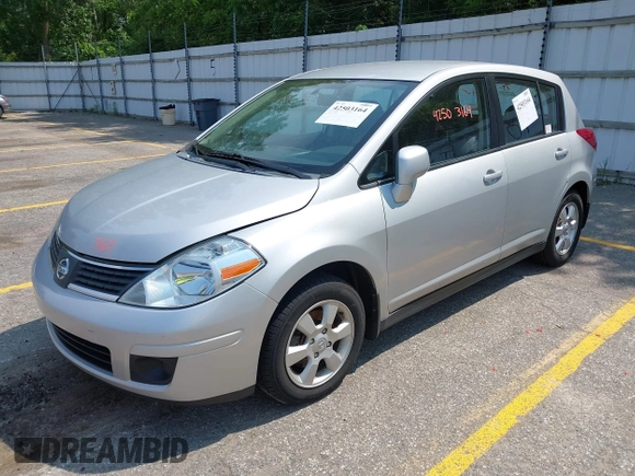 2007 Nissan Versa S с VIN 3N1BC13E37L449721, выставлен на аукционе IAAI как лот 42503164 с пробегом 89 537 миль миль и . История ставок и продаж доступна на DreamBid. Изображение 2.