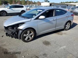 2013 Hyundai Elantra GLS z VIN 5NPDH4AEXDH319488, wystawiony jako Copart lot #53464885 z przebiegiem 279 079 mil mil oraz Szkoda całkowita • Salvage title. Historia ofert i sprzedaży dostępna na DreamBid. Obrazek 1.