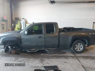 2011 GMC Sierra 1500 SLE с VIN 1GTR2VE32BZ453732, выставлен на аукционе IAAI как лот 42282322 с пробегом 210 624 миль миль и . История ставок и продаж доступна на DreamBid. Изображение 14.