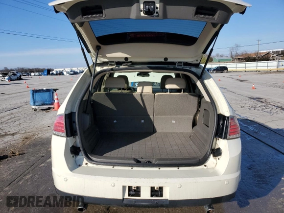 2008 Lincoln MKX with VIN 2LMDU68C68BJ20841, listed as a Copart auction lot 44564115 with 220,066 mi miles and Salvage Title. Bid and sale history available at DreamBid. Image 6.