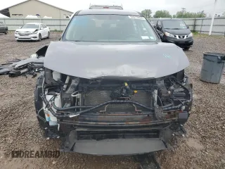 2017 Nissan Rogue SL z VIN JN8AT2MVXHW252039, wystawiony jako Copart lot #59913495 z przebiegiem 103 667 mil mil oraz Szkoda całkowita • Salvage title. Historia ofert i sprzedaży dostępna na DreamBid. Obrazek 5.
