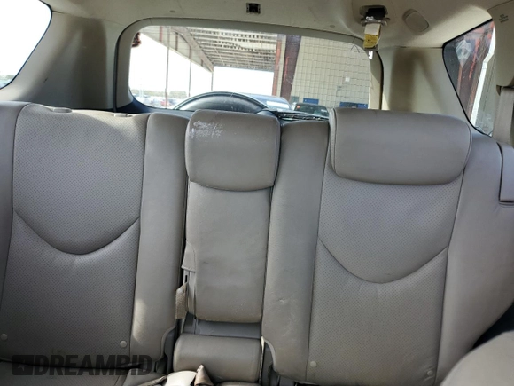 2008 Toyota RAV4 Ltd with VIN JTMZD31V885109585, listed as a Copart auction lot 52382805 with 190,563 mi miles and Clean Title. Bid and sale history available at carsss.com. Image 10.