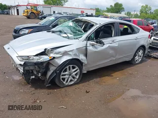 2016 Ford Fusion SE z VIN 1FA6P0HD1G5128697, wystawiony jako IAAI lot #42223379 z przebiegiem Nie podano mil oraz . Historia ofert i sprzedaży dostępna na DreamBid. Obrazek 2.