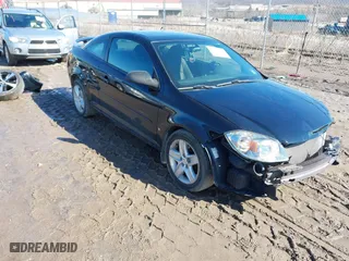 2007 Pontiac G5 with VIN 1G2AL15F677207397, listed as a IAAI auction lot 41705739 with 124,220 mi miles. Bid and sale history available at carsss.com. Image 1.