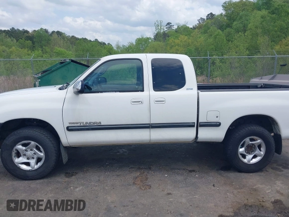 2001 Toyota Tundra SR5 with VIN 5TBRN34161S216827, listed as a IAAI auction lot 41942730 with 204,185 mi miles and . Bid and sale history available at DreamBid. Image 14.