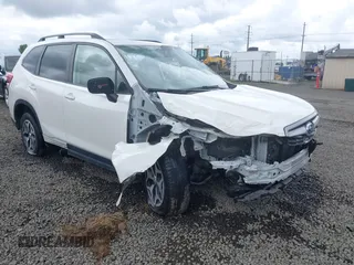 2020 Subaru Forester Premium z VIN JF2SKAGC2LH529367, wystawiony jako IAAI lot #42306194 z przebiegiem 42 809 mil mil oraz . Historia ofert i sprzedaży dostępna na DreamBid. Obrazek 1.