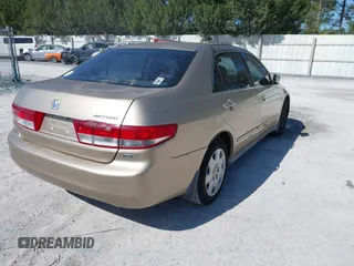 2003 Honda Accord LX z VIN 1HGCM66343A103346, wystawiony jako IAAI lot #41939613 z przebiegiem 231 328 mil mil oraz . Historia ofert i sprzedaży dostępna na DreamBid. Obrazek 4.