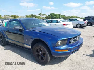 2006 Ford Mustang Standard with VIN 1ZVFT80NX65129626, listed as a IAAI auction lot 42114060 with 163,263 mi miles and . Bid and sale history available at DreamBid. Image 1.