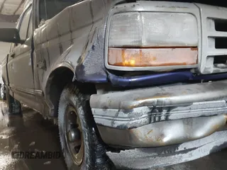 1995 Ford F-150 with VIN 1FTEX14H6SKB02515, listed as a IAAI auction lot 41574230 with 138,465 mi miles. Bid and sale history available at carsss.com. Image 12.