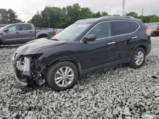 2014 Nissan Rogue S z VIN 5N1AT2MT0EC821094, wystawiony jako Copart lot #56858415 z przebiegiem 102 619 mil mil oraz Szkoda całkowita • Salvage title. Historia ofert i sprzedaży dostępna na DreamBid. Obrazek 1.