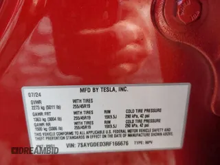 2024 Tesla Model Y с VIN 7SAYGDED3RF166676, выставлен на аукционе Copart как лот 60792165 с пробегом 22 445 миль миль и Списание • Salvage title. История ставок и продаж доступна на DreamBid. Изображение 13.