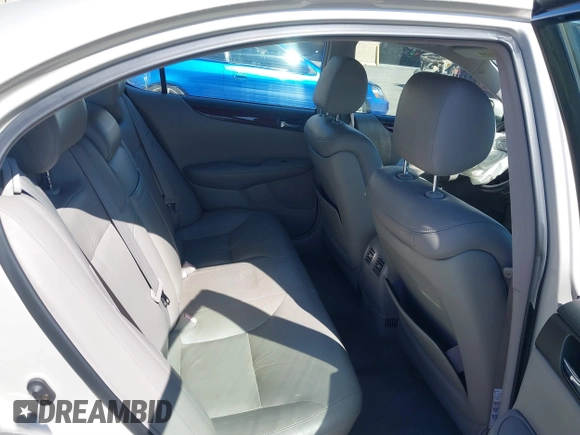 2004 Lexus ES 350 z VIN JTHBA30G840006072, wystawiony jako IAAI lot #41755439 z przebiegiem 182 284 mil mil oraz . Historia ofert i sprzedaży dostępna na DreamBid. Obrazek 8.