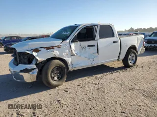 2022 Ram 1500 Tradesman z VIN 3C6RR6KG6NG210865, wystawiony jako Copart lot #49329985 z przebiegiem 58 805 mil mil oraz Szkoda całkowita • Salvage title. Historia ofert i sprzedaży dostępna na DreamBid. Obrazek 1.