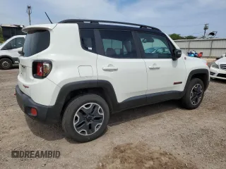 2016 Jeep Renegade Trailhawk with VIN ZACCJBCT8GPC81626, listed as a Copart auction lot 54949065 with 99,440 mi miles and Clean title. Bid and sale history available at DreamBid. Image 3.