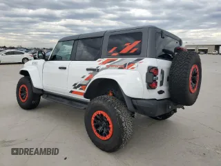 2024 Ford Bronco Raptor z VIN 1FMEE0RR0RLA38568, wystawiony jako Copart lot #41810505 z przebiegiem 168 mil mil oraz Szkoda całkowita • Salvage title. Historia ofert i sprzedaży dostępna na DreamBid. Obrazek 2.