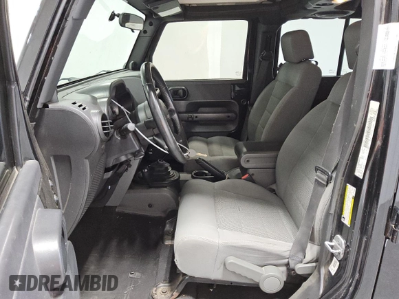 2008 Jeep Wrangler Unlimited Rubicon with VIN 1J8GA69138L590059, listed as a Copart auction lot 46785355 with 120,282 mi miles and Clean Title. Bid and sale history available at carsss.com. Image 7.