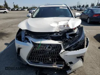 2025 Lexus NX 350h Premium with VIN JTJGKCEZXS2046795, listed as a Copart auction lot 55152575 with 3,611 mi miles and Clean title. Bid and sale history available at DreamBid. Image 5.