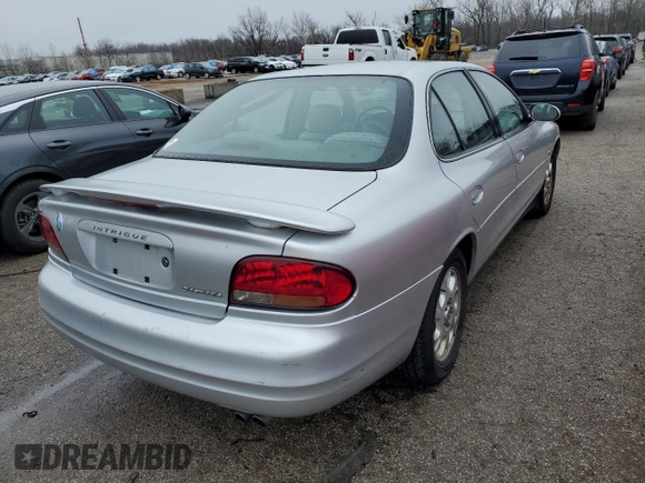 2002 Oldsmobile Intrigue GL z VIN 1G3WS52H52F203826, wystawiony jako Copart lot #45685895 z przebiegiem 113 700 mil mil oraz Nie do naprawy. Historia ofert i sprzedaży dostępna na DreamBid. Obrazek 3.