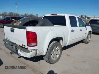 2008 GMC Sierra 1500 SLE1 z VIN 3GTEC13J48G183191, wystawiony jako IAAI lot #41400811 z przebiegiem 249 798 mil mil oraz . Historia ofert i sprzedaży dostępna na DreamBid. Obrazek 4.