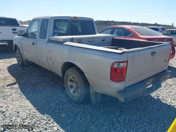 2002 Ford Ranger XL with VIN 1FTYR14V62PB53609, listed as a IAAI auction lot 41851892 with 225,501 mi miles. Bid and sale history available at carsss.com. Image 3.