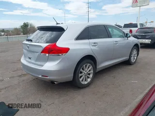 2012 Toyota Venza LE z VIN 4T3BA3BB9CU032550, wystawiony jako IAAI lot #42532490 z przebiegiem 151 369 mil mil oraz . Historia ofert i sprzedaży dostępna na DreamBid. Obrazek 4.
