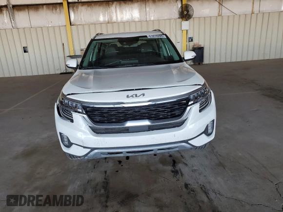 2023 Kia Seltos SX with VIN KNDETCA21P7356246, listed as a Copart auction lot 61078205 with 75,612 mi miles and Salvage title. Bid and sale history available at DreamBid. Image 5.