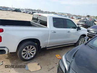 2020 Chevrolet Silverado 1500 High Country with VIN 1GCUYHEL7LZ281967, listed as a IAAI auction lot 41601718 with 35,127 mi miles. Bid and sale history available at carsss.com. Image 13.