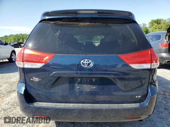 2011 Toyota Sienna LE AAS с VIN 5TDKK3DC9BS151475, выставлен на аукционе Copart как лот 54711715 с пробегом 179 100 миль миль и Списание • Salvage title. История ставок и продаж доступна на DreamBid. Изображение 6.