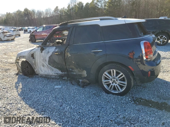 2018 MINI Countryman Cooper with VIN WMZYV5C3XJ3E02716, listed as a Copart auction lot 88490745 with 0 mi miles and Non Repairable. Bid and sale history available at carsss.com. Image 2.