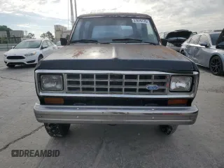 1986 Ford Bronco with VIN 1FMBU14T0GUC11348, listed as a Copart auction lot 57818175 with 54,971 mi miles and Clean title. Bid and sale history available at DreamBid. Image 5.