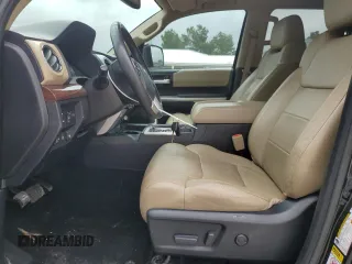 2017 Toyota Tundra Limited z VIN 5TFHW5F1XHX670835, wystawiony jako Copart lot #58166755 z przebiegiem 103 123 mil mil oraz Szkoda całkowita • Salvage title. Historia ofert i sprzedaży dostępna na DreamBid. Obrazek 7.