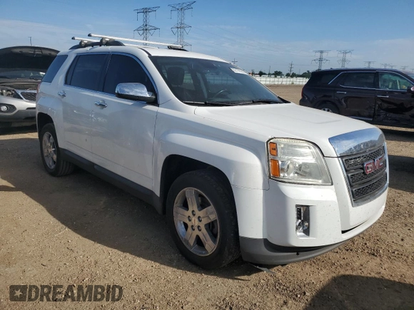 2013 GMC Terrain SLT z VIN 2GKALUEK7D6327980, wystawiony jako Copart lot #62178555 z przebiegiem 158 257 mil mil oraz Czysty tytuł • Clean title. Historia ofert i sprzedaży dostępna na DreamBid. Obrazek 4.