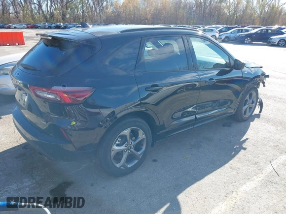 2024 Ford Escape ST-Line with VIN 1FMCU0MZ9RUA20923, listed as a IAAI auction lot 40926247 with 3,693 mi miles and . Bid and sale history available at DreamBid. Image 4.