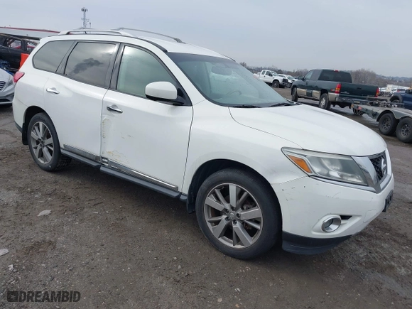 2013 Nissan Pathfinder SL with VIN 5N1AR2MN1DC646613, listed as a IAAI auction lot 41486430 with 102,094 mi miles. Bid and sale history available at carsss.com. Image 1.