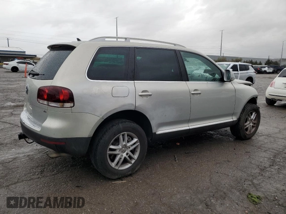 2008 Volkswagen Touareg V6 с VIN WVGBE77L78D067570, выставлен на аукционе Copart как лот 45532475 с пробегом Не указан миль и Списание • Salvage title. История ставок и продаж доступна на DreamBid. Изображение 3.