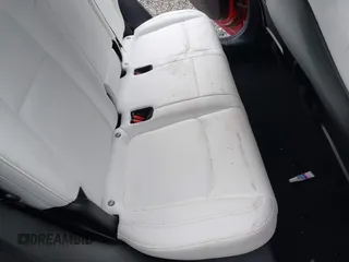 2021 Tesla Model Y Long Range z VIN 5YJYGDEE3MF173321, wystawiony jako IAAI lot #42163343 z przebiegiem 46 569 mil mil oraz . Historia ofert i sprzedaży dostępna na DreamBid. Obrazek 8.