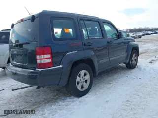 2011 Jeep Liberty Sport Jet with VIN 1J4PN2GK3BW593298, listed as a IAAI auction lot 41289822 with 1 mi miles. Bid and sale history available at carsss.com. Image 4.