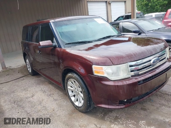 2010 Ford Flex SEL z VIN 2FMHK6CC8ABA53708, wystawiony jako IAAI lot #42027987 z przebiegiem 279 909 mil mil oraz . Historia ofert i sprzedaży dostępna na DreamBid. Obrazek 1.